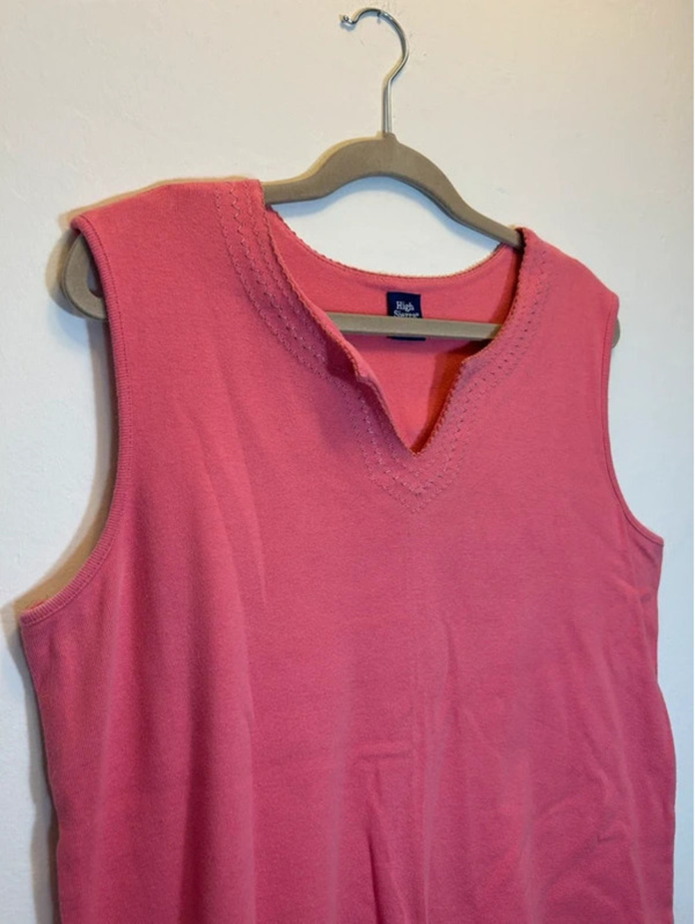Y2K Pink Embroidered Sleeveless Tank Top